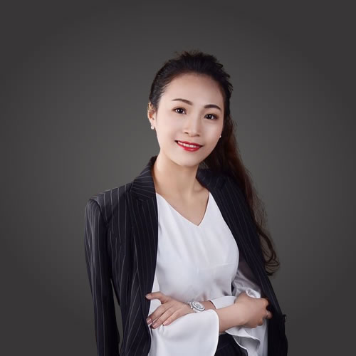 嘉待情感导师小渔半身肖像